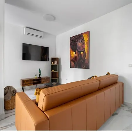 Apartment Casa Adela At Parrot At Carihuela Torremolinos