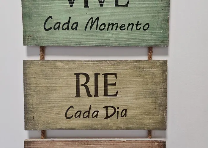 Casa Adela At Parrot At Carihuela