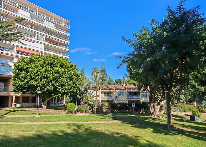 Casa Adela At Parrot At Carihuela Apartment Torremolinos