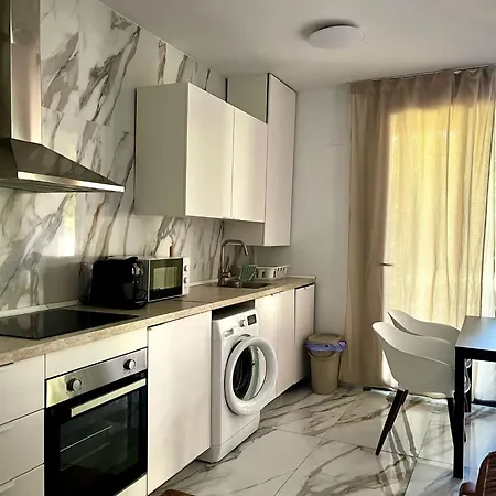 Casa Adela En La Carihuela Lägenhet