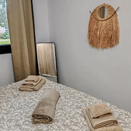 Casa Adela At Parrot At Carihuela