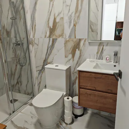 Casa Adela At Parrot At Carihuela